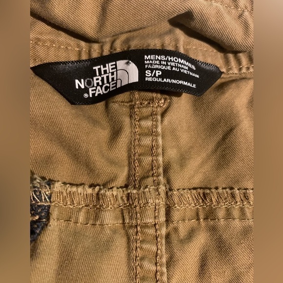 The North Face Men's Tan Shorts - Picture 4 of 8